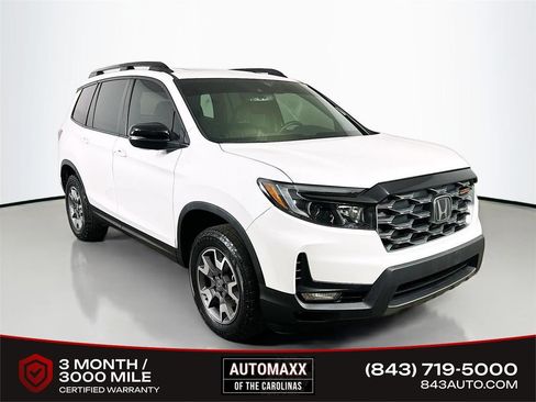 Used 2022 Honda Passport TrailSport image 1