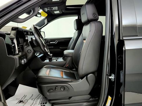 Used 2023 GMC Sierra 1500 AT4 w/ AT4 Premium Package AWD/4WD image 24