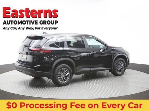 Used 2024 Nissan Rogue S AWD/4WD image 42
