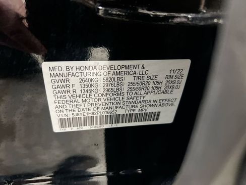 Used 2023 Acura MDX SH-AWD w/ Advance Package image 29