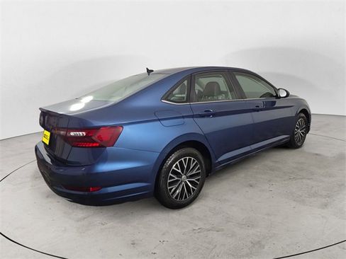 Used 2021 Volkswagen Jetta SE image 5