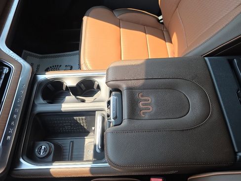 New 2025 Ford Expedition King Ranch image 37