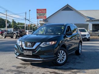 Used 2018 Nissan Rogue SV image 1