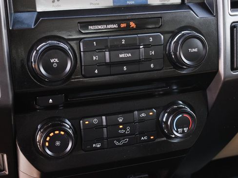 Used 2017 Ford F150 XLT w/ Equipment Group 301A Mid image 27