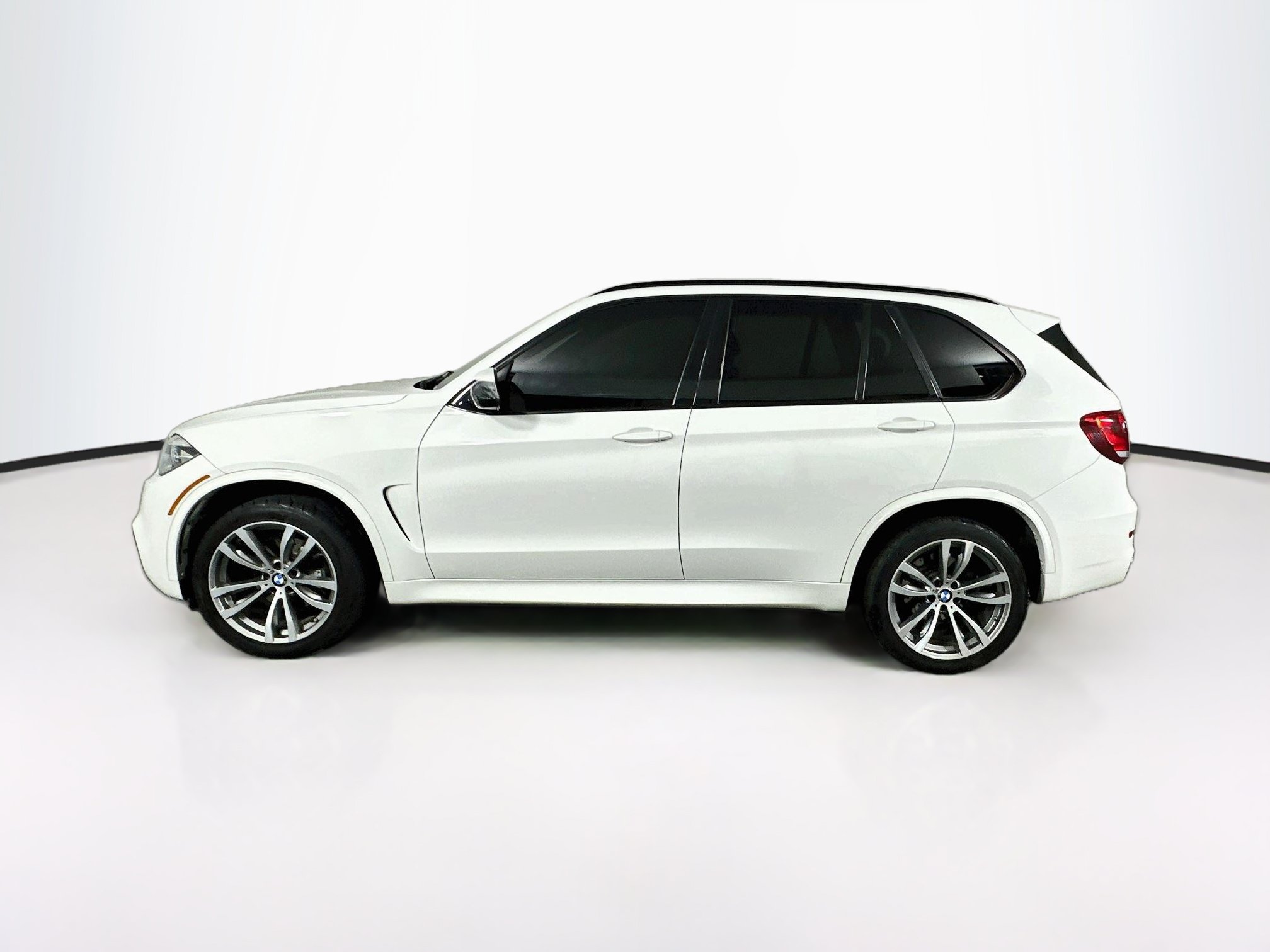 Used 2016 BMW X5 xDrive35i AWD/4WD image 4