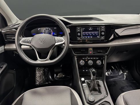 Used 2024 Volkswagen Taos S image 5