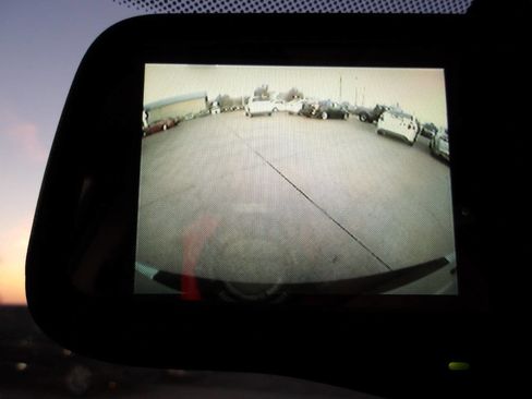 Used 2011 GMC Terrain SLE image 23