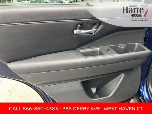 Certified 2024 Nissan Pathfinder SL AWD/4WD image 23