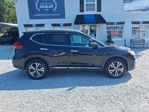 Used 2017 Nissan Rogue SL w/ SL Premium Package AWD/4WD image 6