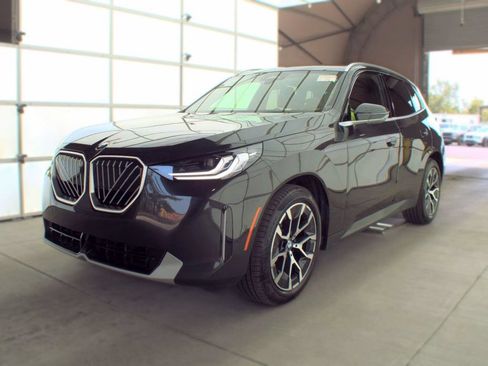 Used 2026 BMW X3 xDrive30i w/ Premium Package AWD/4WD image 1