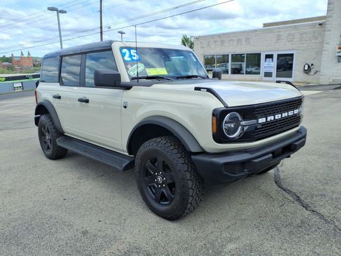 Used 2025 Ford Bronco Big Bend AWD/4WD image 6