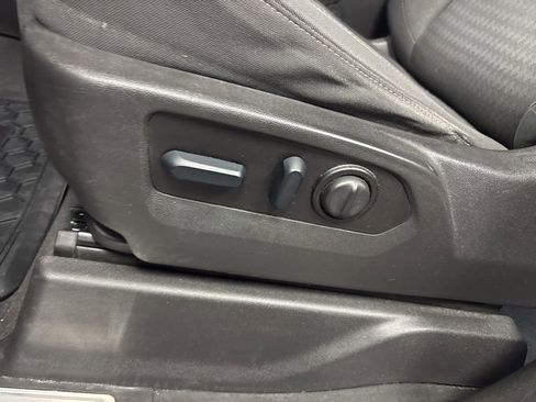 Used 2022 Chevrolet Silverado 1500 RST w/ Z71 Off-Road Package image 23