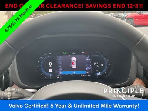 Certified 2023 Volvo XC60 B5 Plus w/ Climate Package image 22