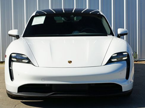 Used 2020 Porsche Taycan 4S image 49