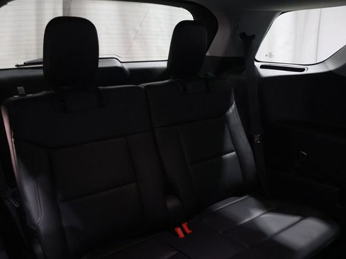 Used 2024 Ford Explorer XLT w/ Equipment Group 202A image 22