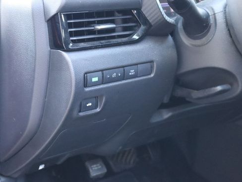Used 2024 Nissan Sentra SV w/ All-Weather Package FWD image 17