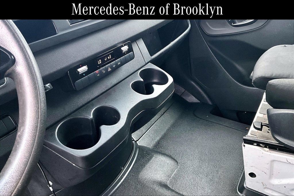 Used 2019 Mercedes-Benz Sprinter 144 image 16