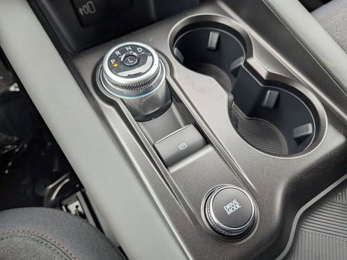 New 2026 Ford Explorer Active image 32