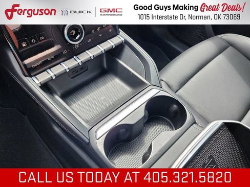 New 2027 GMC Terrain Elevation w/ Elevation Premium Package FWD image 31