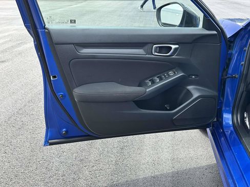 Certified 2024 Honda Civic Sport image 5
