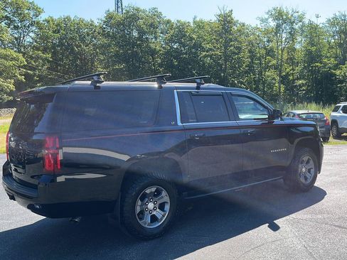 Used 2017 Chevrolet Suburban LT AWD/4WD image 6