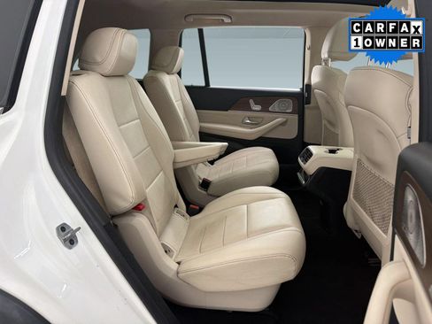 Used 2022 Mercedes-Benz GLS 450 4MATIC image 32