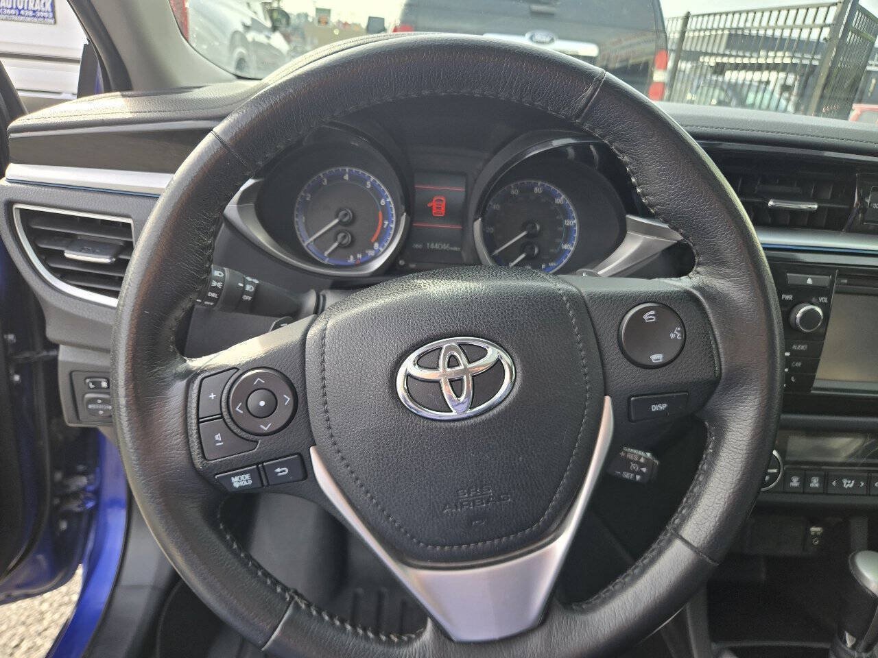 Used 2015 Toyota Corolla S FWD image 10
