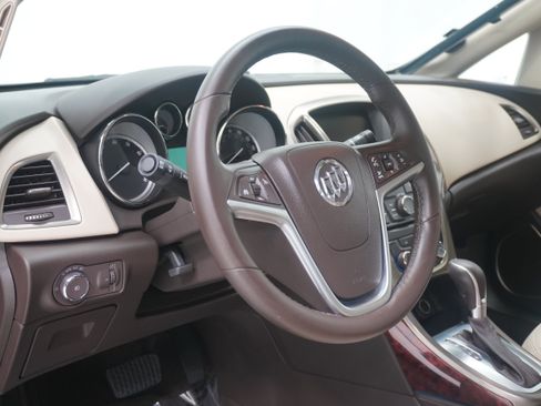 Used 2013 Buick Verano Convenience FWD image 10