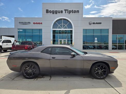 Used 2023 Dodge Challenger SXT w/ Blacktop Package RWD image 2