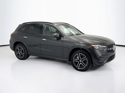 Certified 2026 Mercedes-Benz GLC 300 image 3