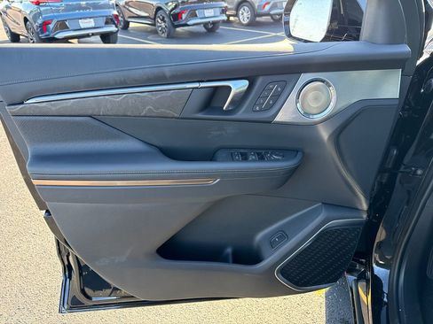 New 2026 Buick Enclave Avenir w/ Super Cruise Package image 16