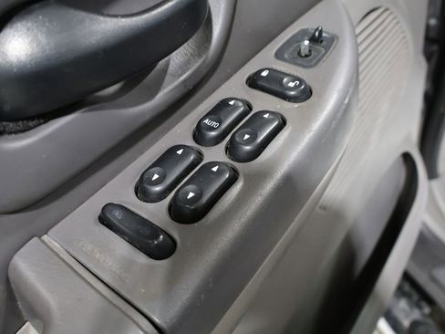 Used 2002 Ford F150 King Ranch image 14