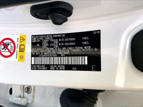 Used 2019 Lexus RX 350L w/ Premium Package image 36