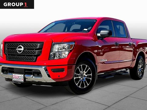 Used 2023 Nissan Titan SV w/ SV Convenience Package RWD image 1