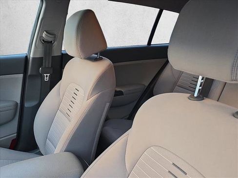 Used 2017 Kia Sportage LX w/ LX Popular Package image 14