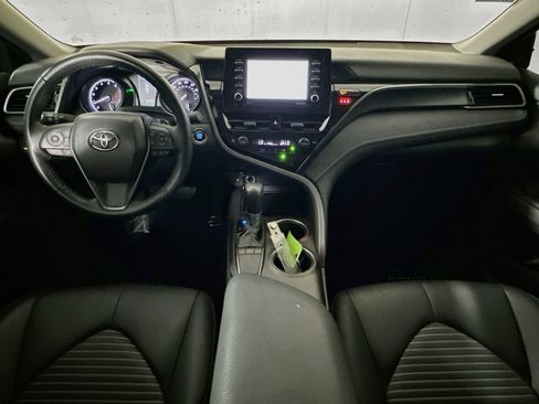 Used 2024 Toyota Camry SE w/ Convenience Package FWD image 27