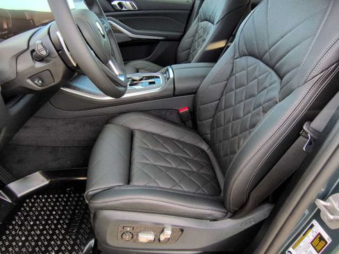 Used 2026 BMW X5 xDrive40i AWD/4WD image 17