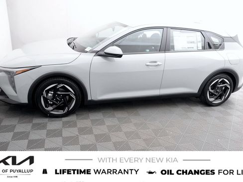 New 2026 Kia K4 EX FWD image 8
