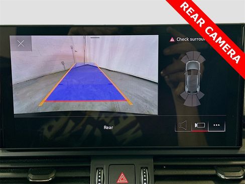 Used 2022 Audi Q5 2.0T Premium w/ Convenience Package image 14