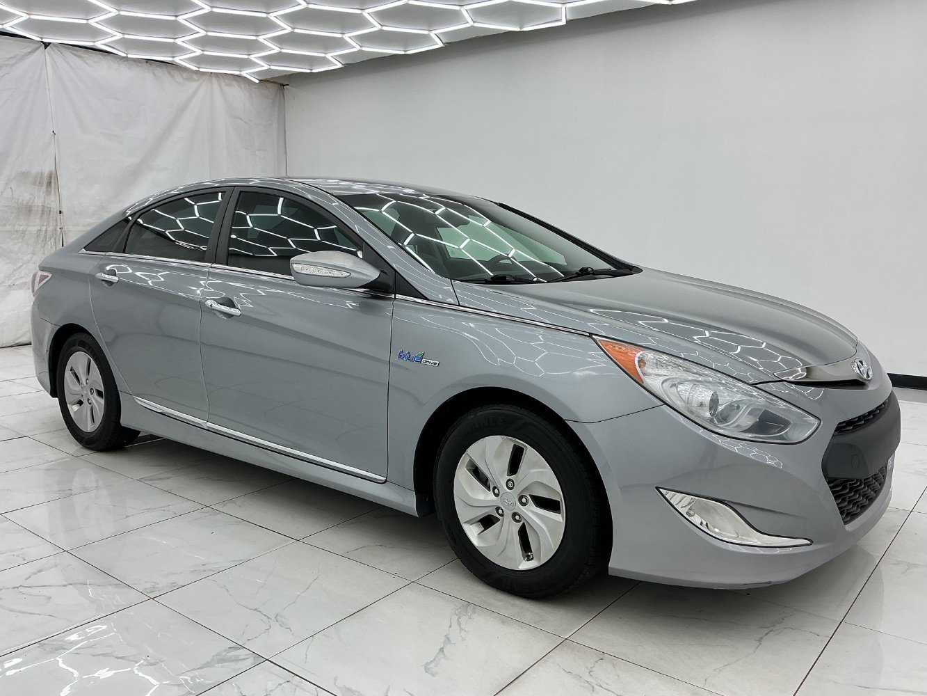 Used 2015 Hyundai Sonata Hybrid FWD image 7