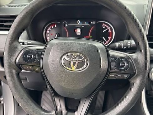 Certified 2024 Toyota RAV4 XLE AWD/4WD image 19