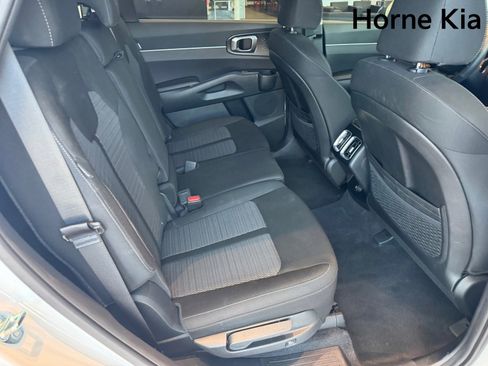 New 2026 Kia Sorento LX FWD image 22