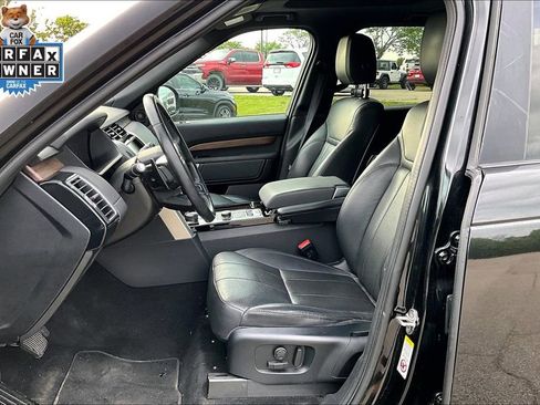 Used 2018 Land Rover Discovery HSE AWD/4WD image 22