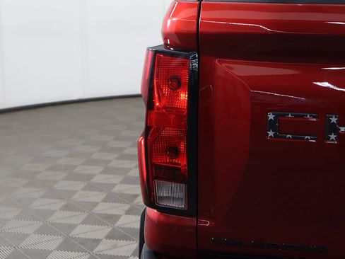Used 2023 Chevrolet Colorado Trail Boss AWD/4WD image 13