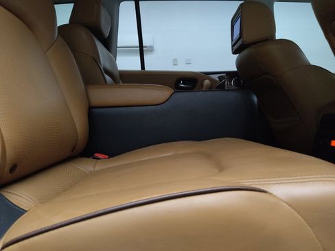 Used 2017 Nissan Armada Platinum w/ Captain Seat Package AWD/4WD image 19