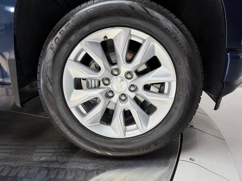 Used 2022 Chevrolet Silverado 1500 Custom AWD/4WD image 7