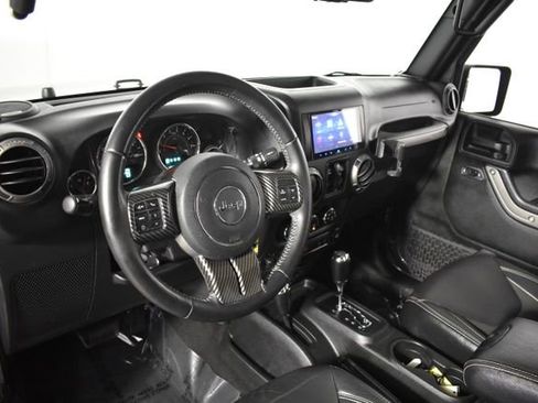Used 2018 Jeep Wrangler Unlimited Sport AWD/4WD image 13