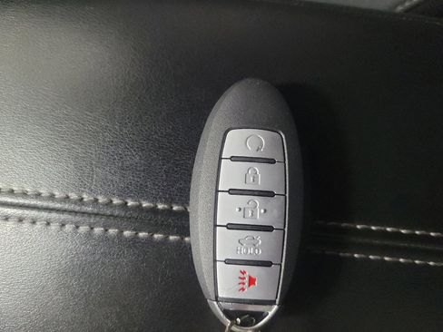 Used 2023 Nissan Sentra SV FWD image 32