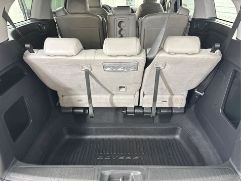 Used 2019 Honda Odyssey EX-L image 16