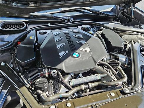 Used 2025 BMW 760i xDrive 760i xDrive image 16